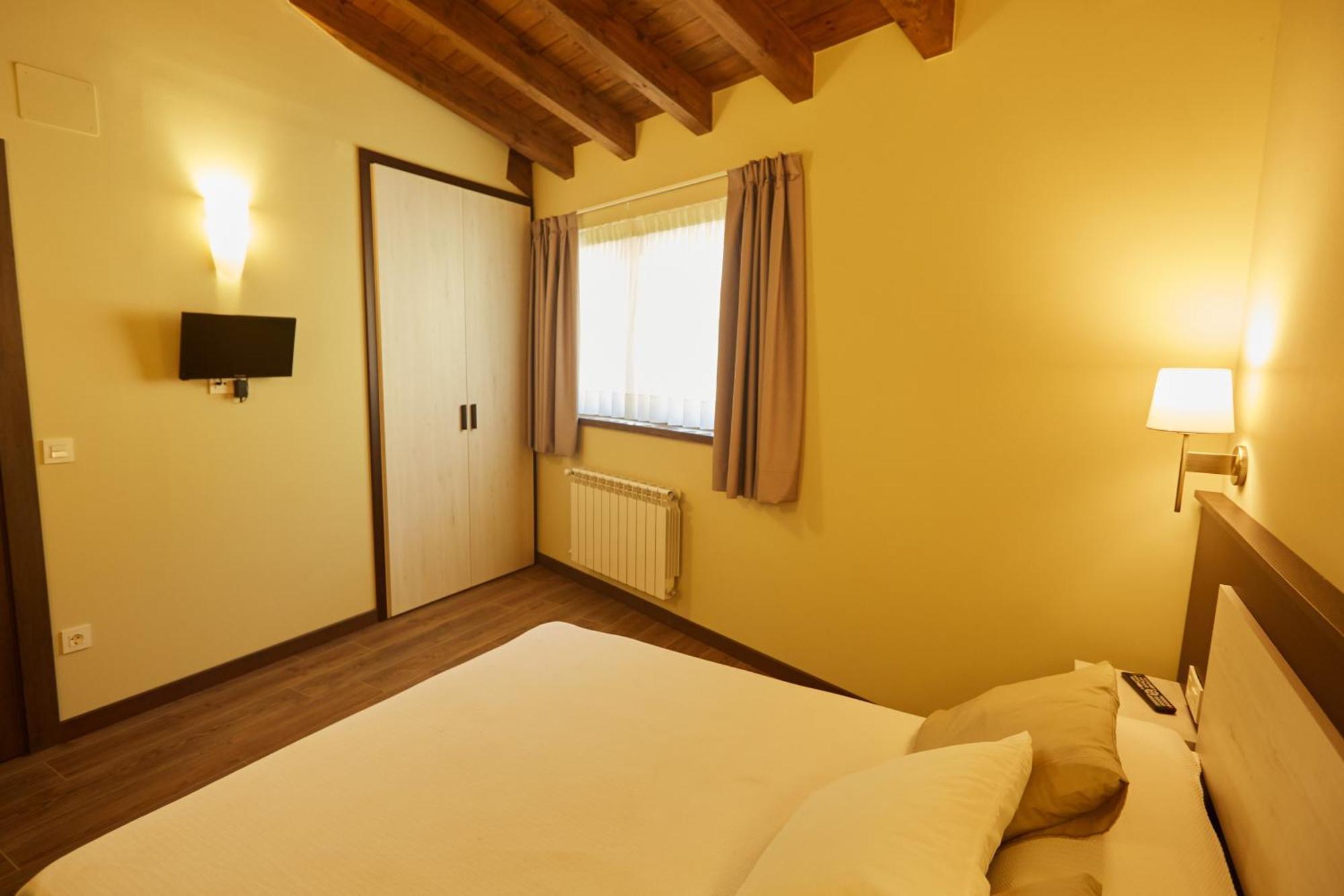 Apartamentos Rurales Casa La Piedra Collía Εξωτερικό φωτογραφία