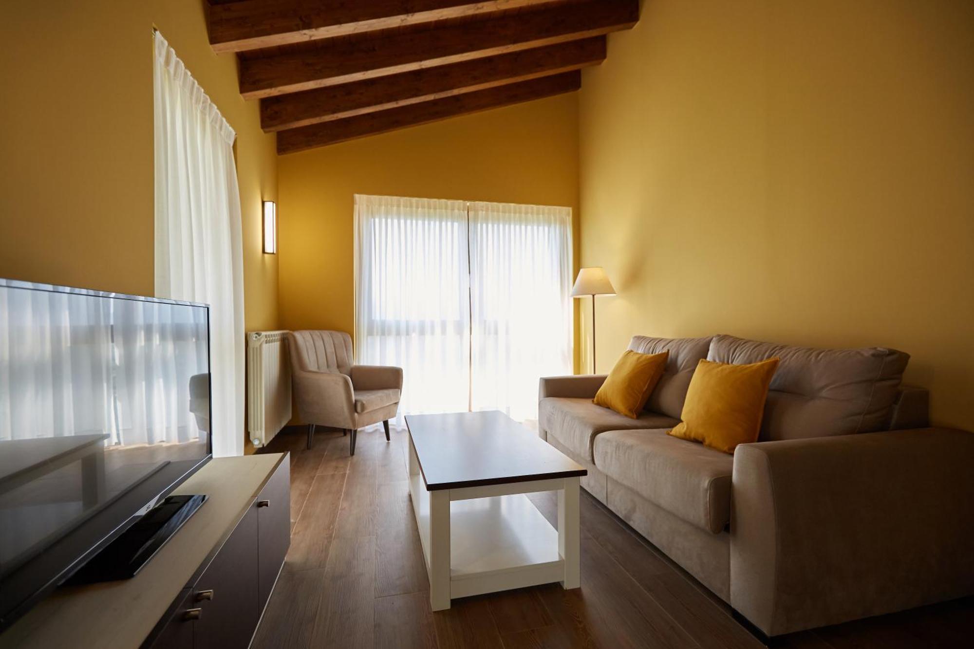 Apartamentos Rurales Casa La Piedra Collía Εξωτερικό φωτογραφία