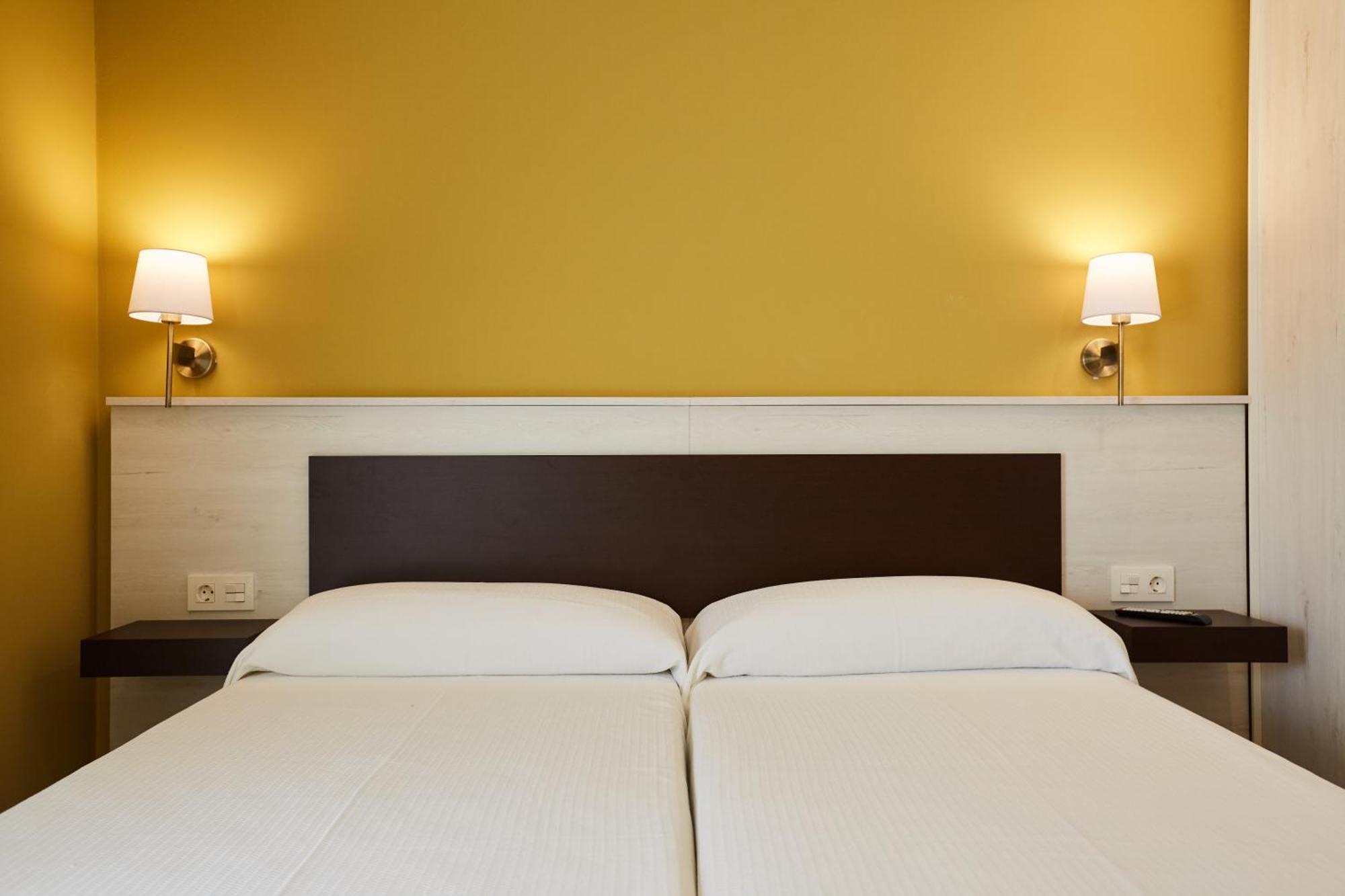Apartamentos Rurales Casa La Piedra Collía Εξωτερικό φωτογραφία